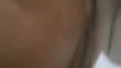 露脸人妻，想要高潮。白浆特别多。