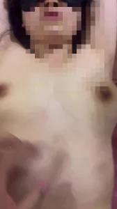 把老婆眼镜蒙住了拍